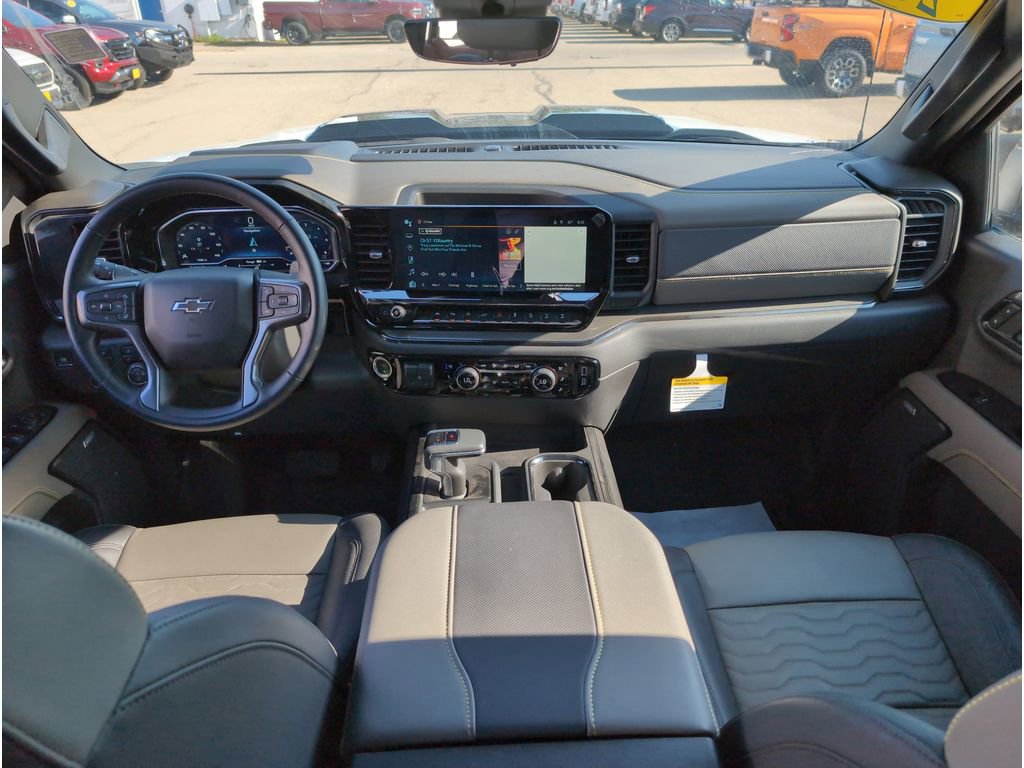 Used 2024 Chevrolet Silverado 1500 ZR2 w/ Technology Package image 11