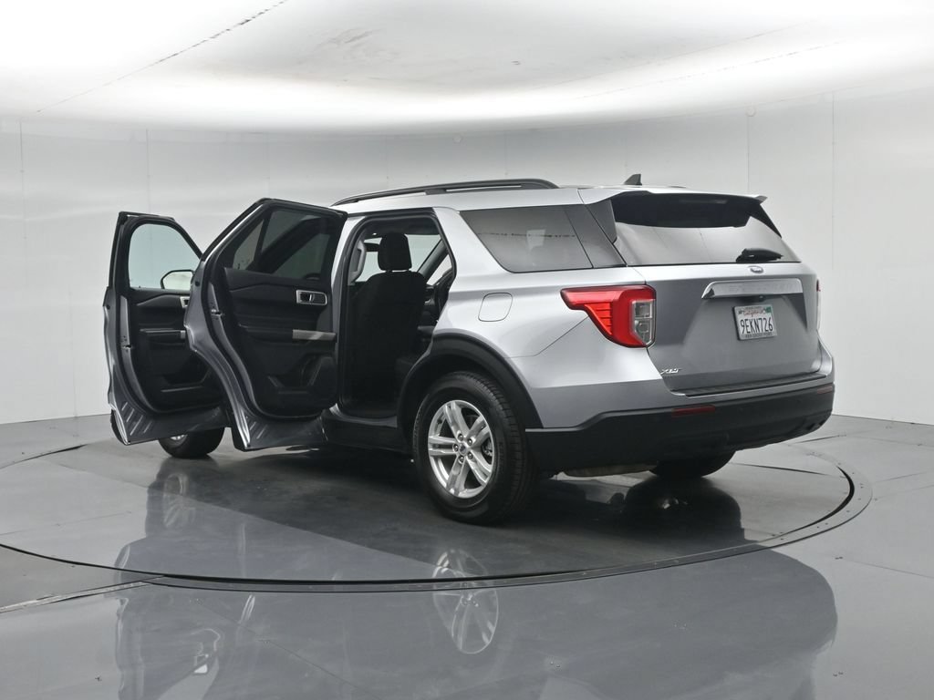Certified 2022 Ford Explorer XLT RWD image 51