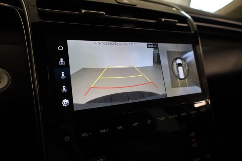 Used 2024 Hyundai Tucson Limited image 18