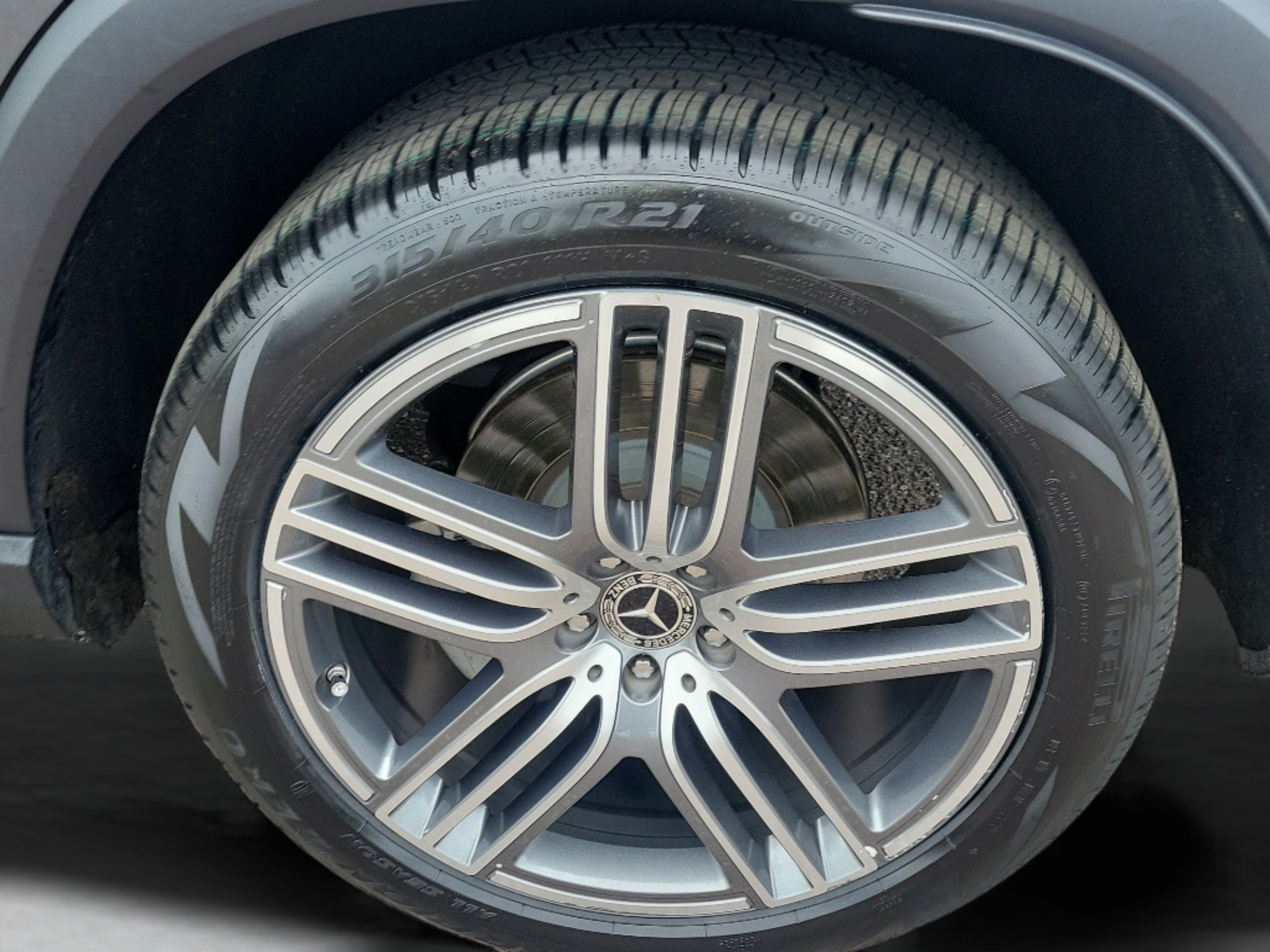 Certified 2024 Mercedes-Benz GLS 450 4MATIC image 5
