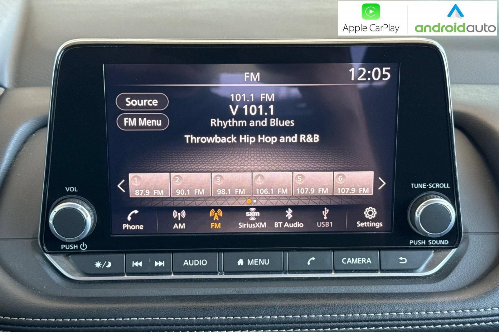 Used 2024 Nissan Rogue S FWD image 23