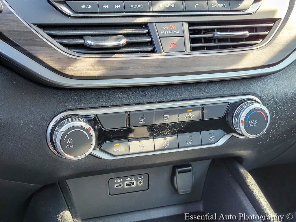Used 2025 Nissan Altima 2.5 SV FWD image 23