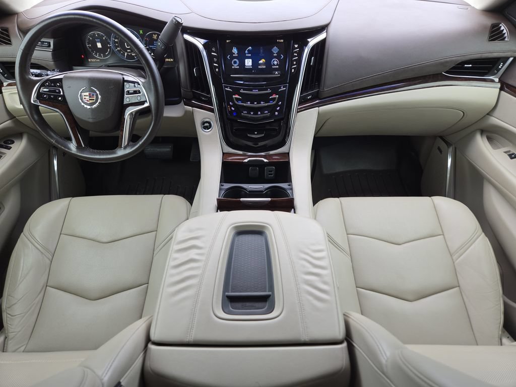 Used 2015 Cadillac Escalade Luxury AWD/4WD image 26