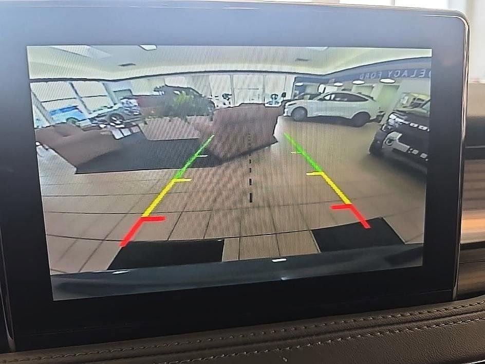 Used 2022 Lincoln Corsair AWD w/ Premium Package image 22