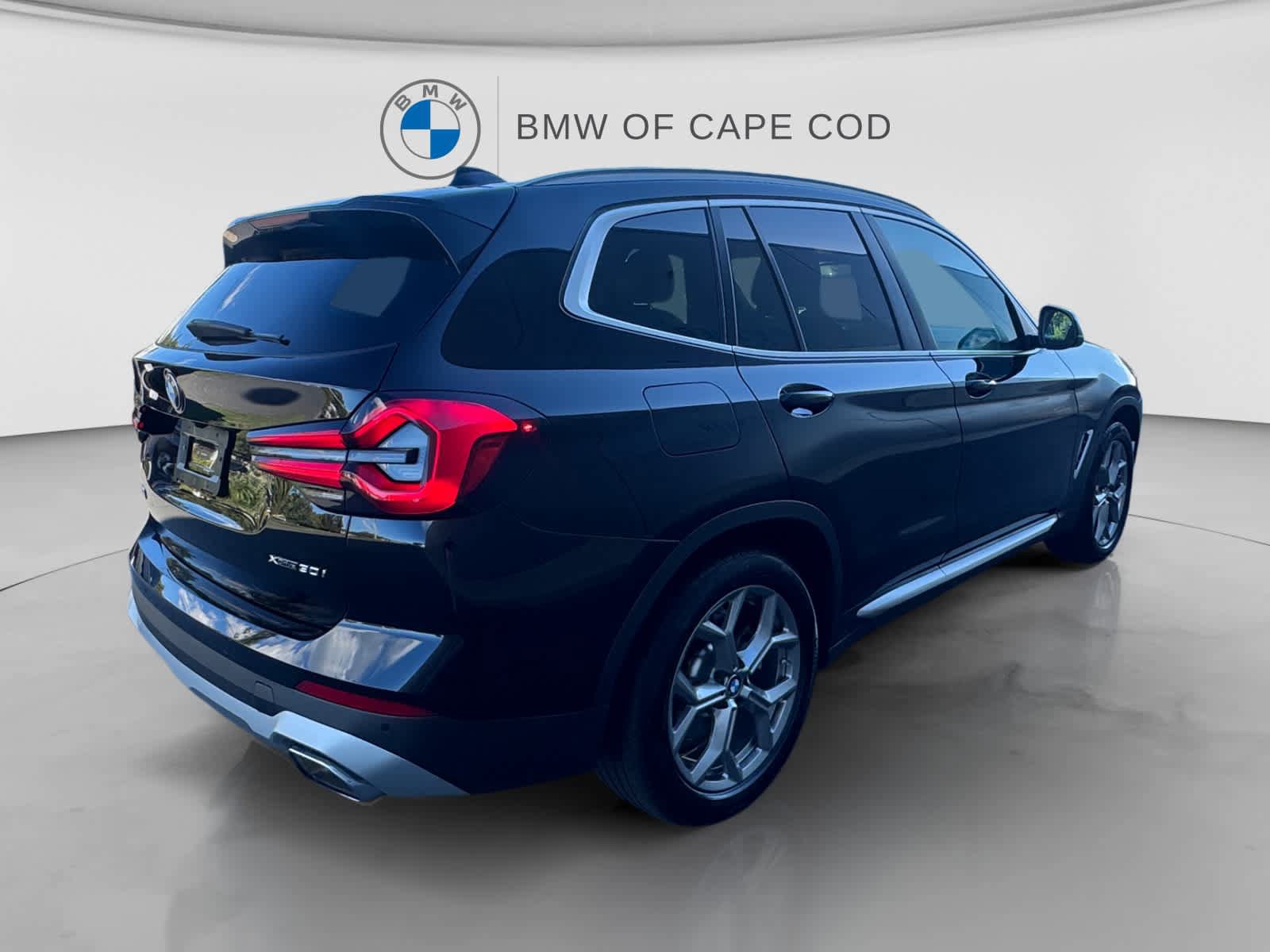 Used 2024 BMW X3 xDrive30i w/ Premium Package AWD/4WD image 7