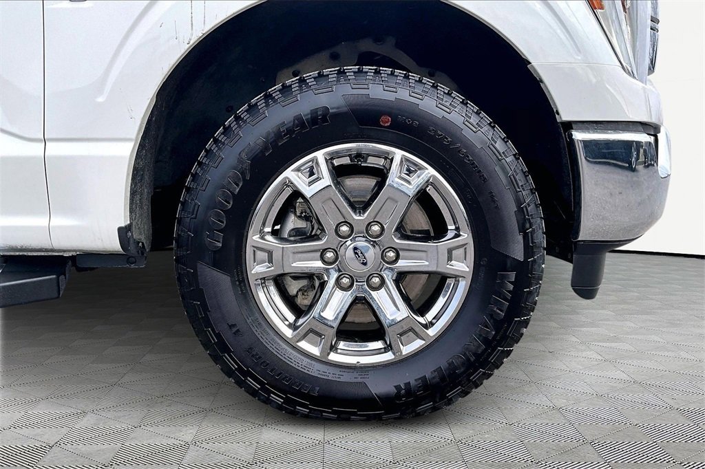 Used 2021 Ford F150 Lariat w/ Equipment Group 502A High image 9