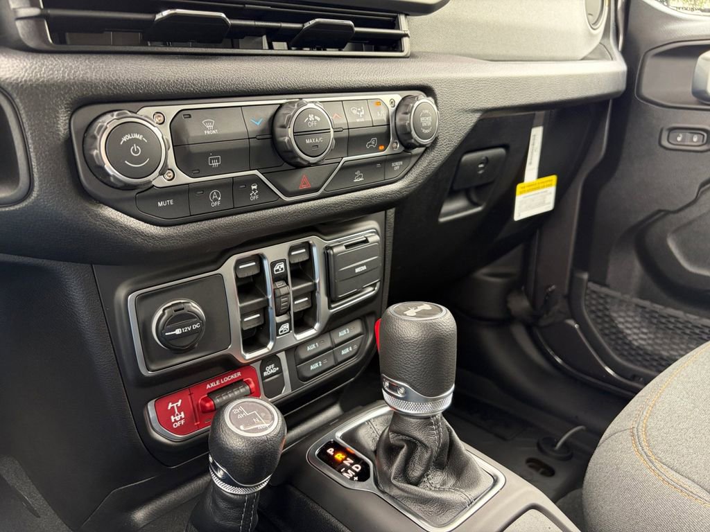 New 2026 Jeep Wrangler Unlimited Sport AWD/4WD image 18