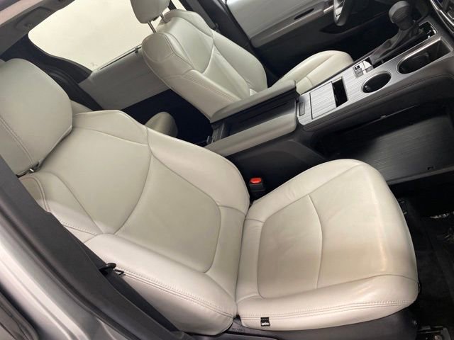 Certified 2025 Toyota Sienna LE w/ LE Plus Package image 31