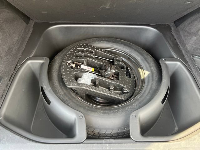 Certified 2020 Jeep Grand Cherokee Laredo AWD/4WD image 12