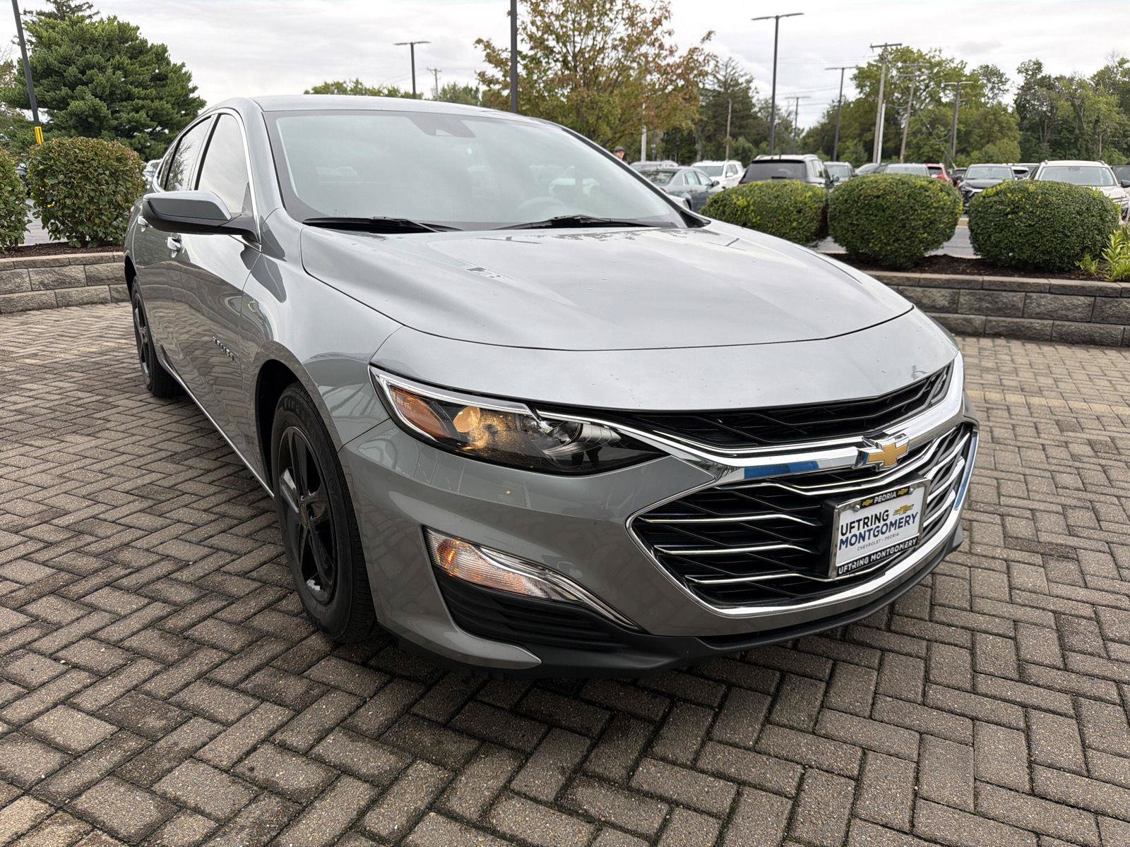 Used 2025 Chevrolet Malibu LS FWD image 7