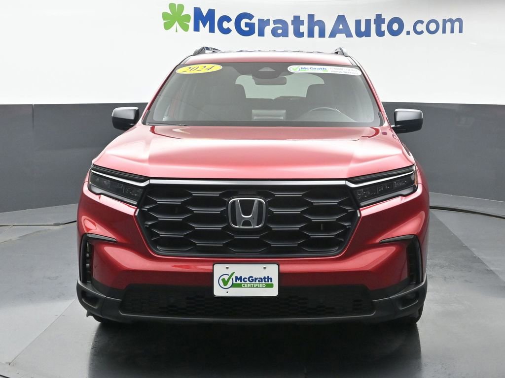 Used 2024 Honda Pilot Sport image 4