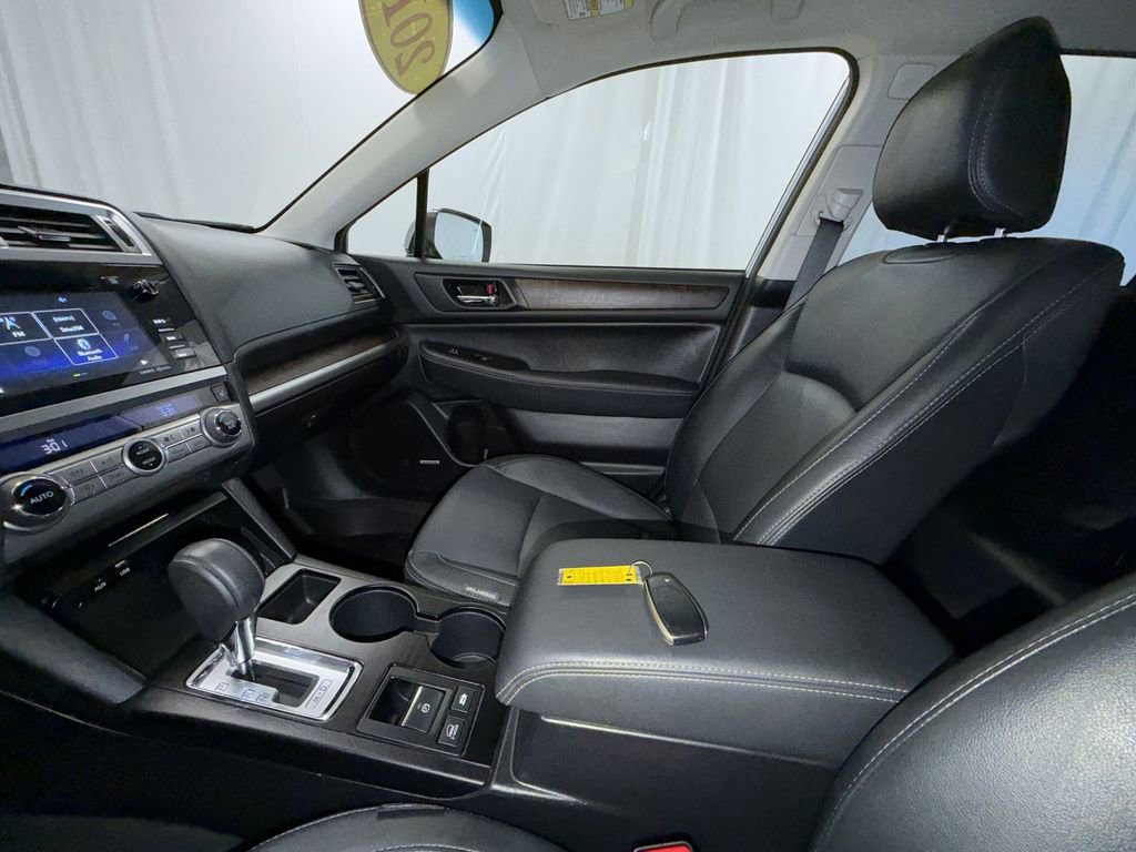 Used 2016 Subaru Outback 2.5i Limited image 20