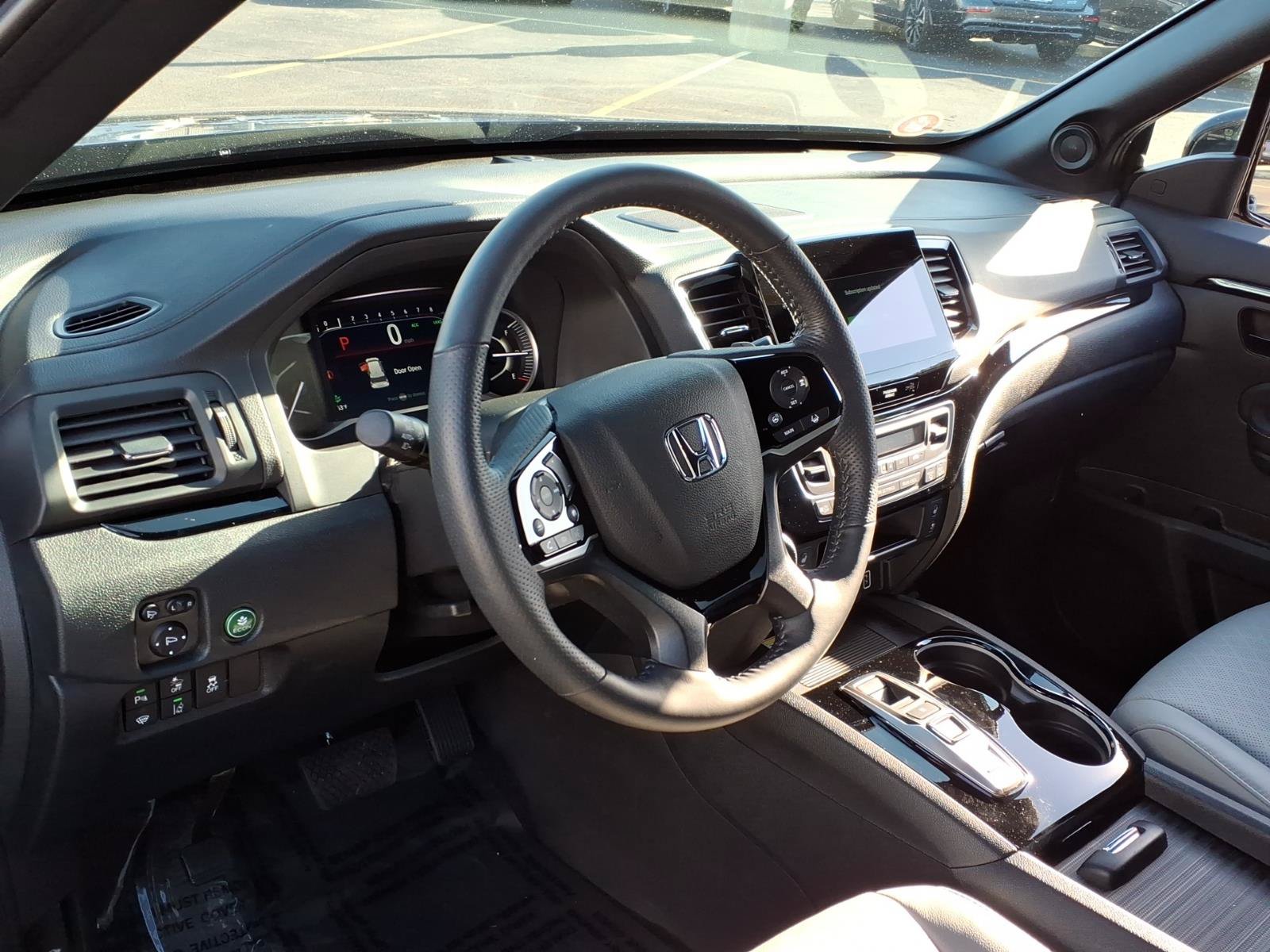 Used 2022 Honda Passport Elite image 5