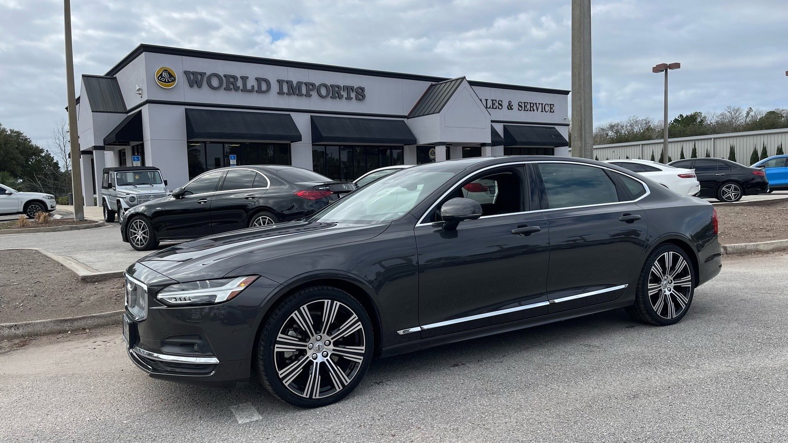 Used 2023 Volvo S90 B6 Ultimate w/ Protection Package Premier image 51