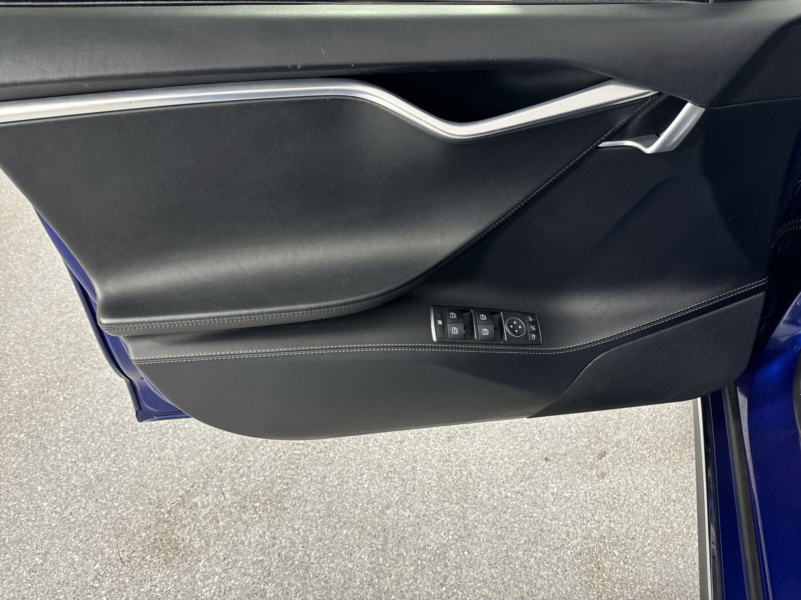 Used 2016 Tesla Model S 85D image 20