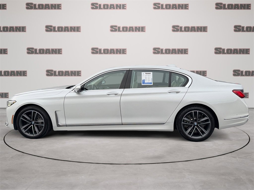 Used 2020 BMW 750i xDrive w/ Executive Package image 2