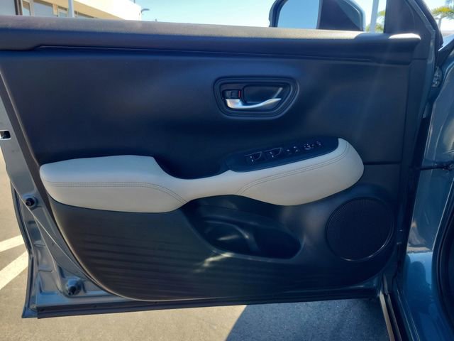 Certified 2023 Honda HR-V LX image 17