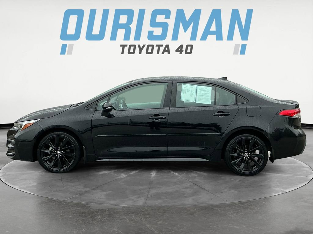 Certified 2023 Toyota Corolla SE w/ Carpet Mat Package (TMS) image 4