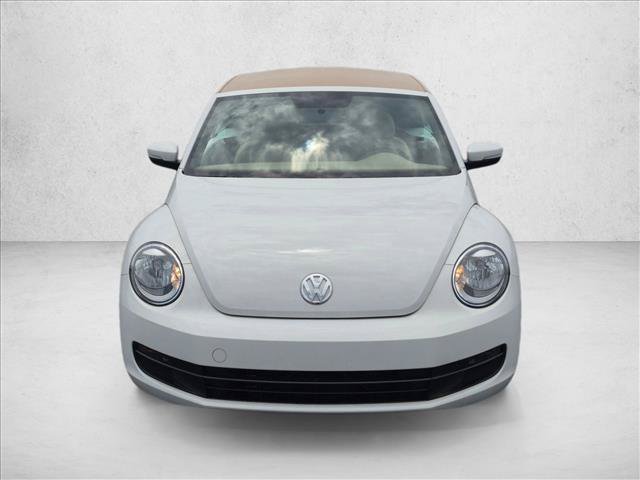 Used 2013 Volkswagen Beetle 2.5 FWD image 2