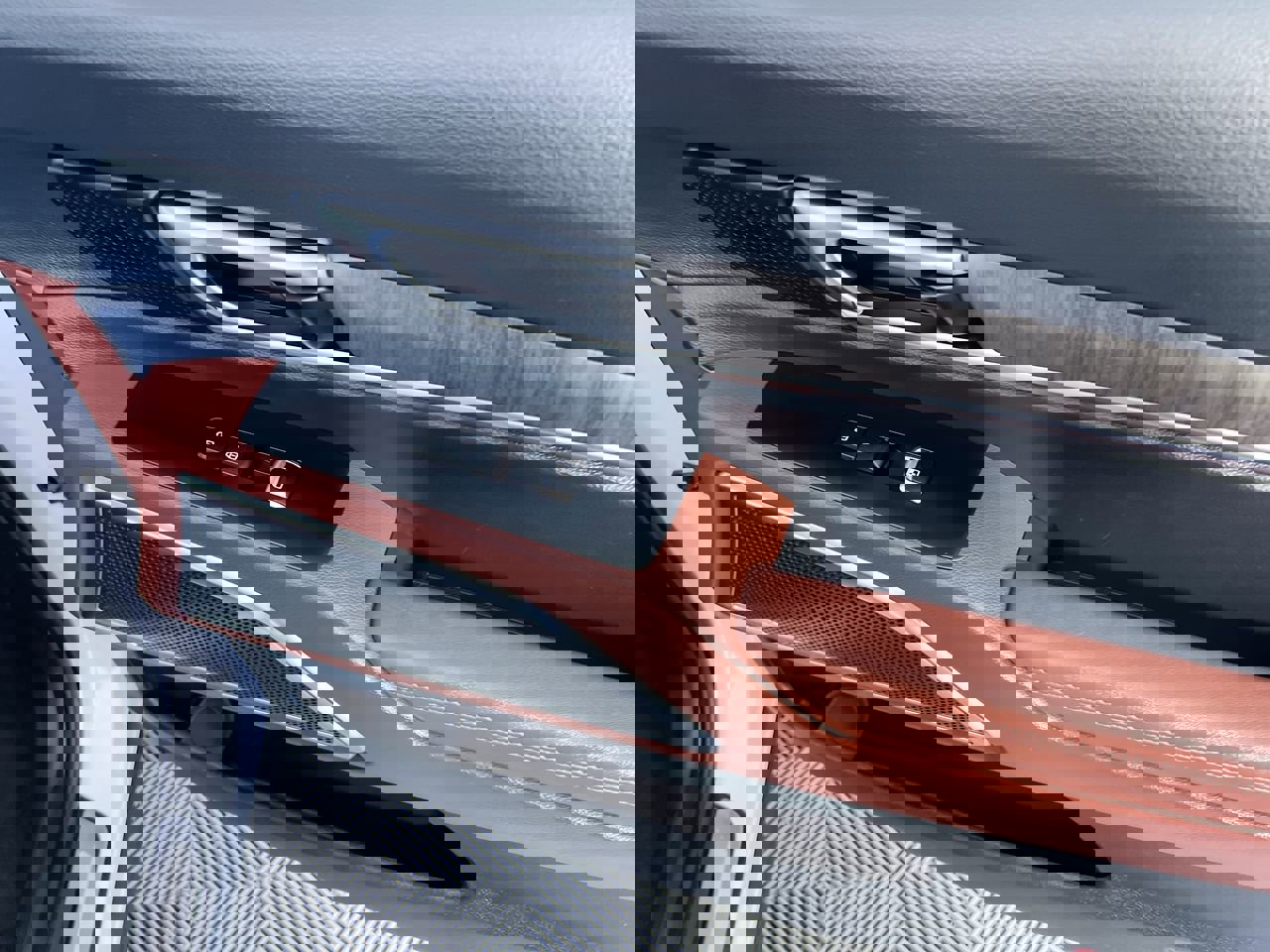 Certified 2024 Kia Telluride SX w/ Towing Package image 29