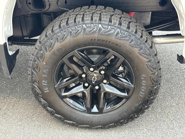 New 2026 Chevrolet Silverado 1500 Custom Trail Boss AWD/4WD image 19
