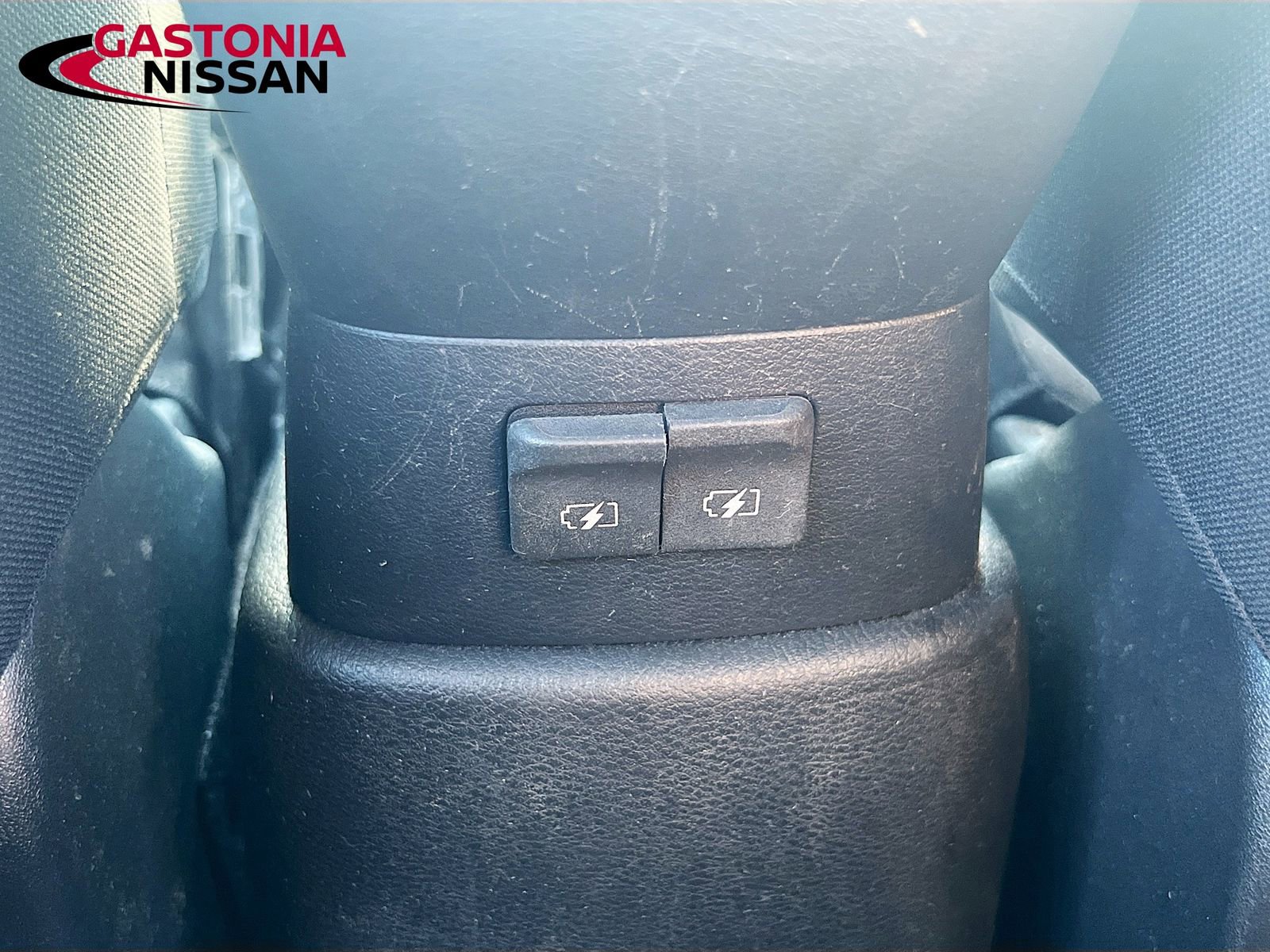 Used 2023 Nissan Kicks S image 31