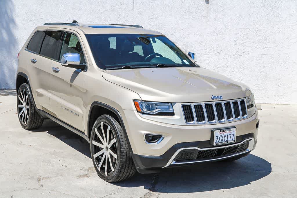 Used 2014 Jeep Grand Cherokee Limited w/ Luxury Group II AWD/4WD image 3