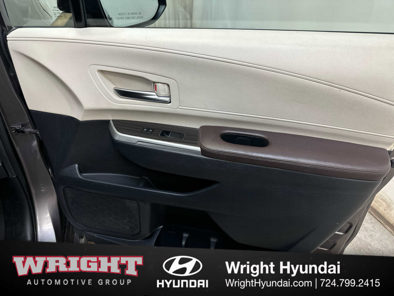 Used 2021 Toyota Sienna Platinum image 17