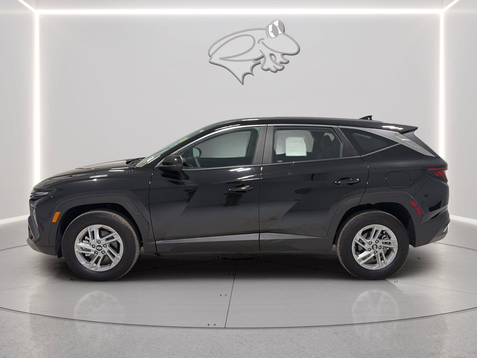 Certified 2026 Hyundai Tucson SE AWD/4WD image 2