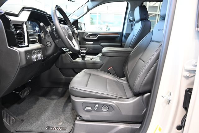New 2026 GMC Sierra 1500 Denali AWD/4WD image 14
