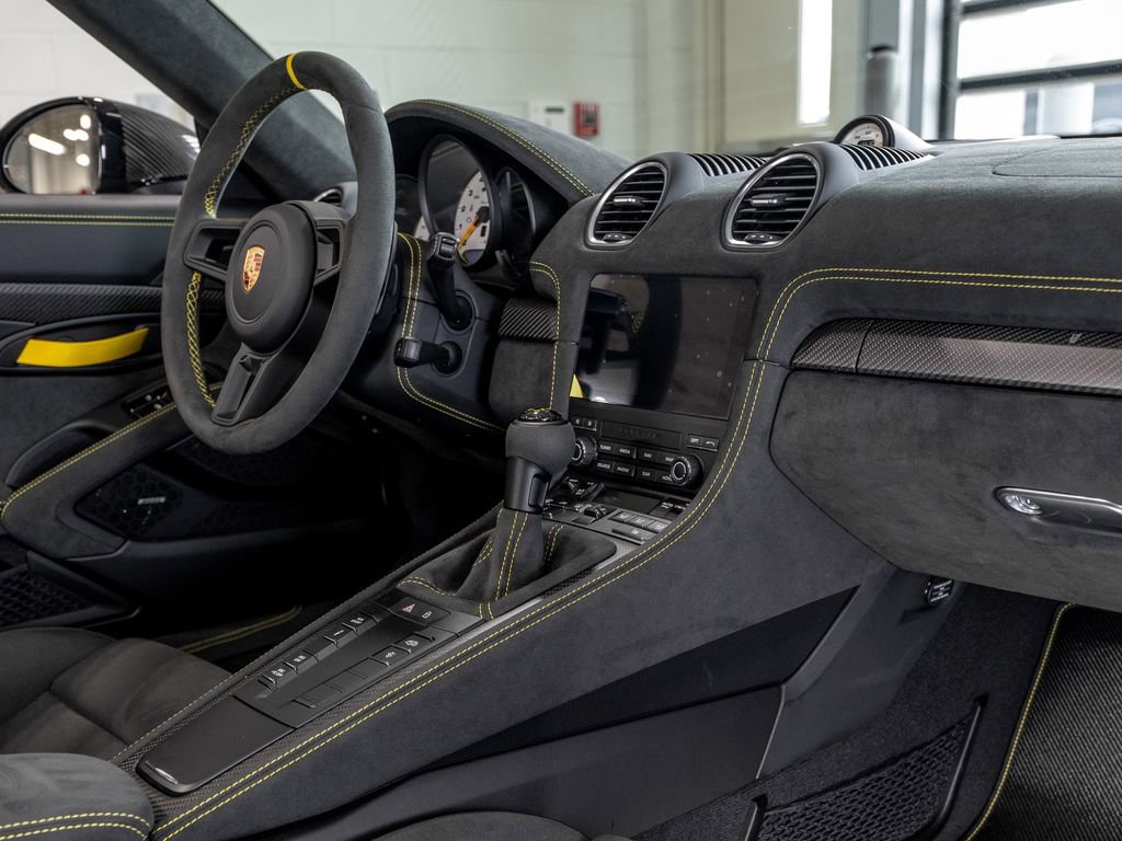 Used 2025 Porsche 718 Boxster Spyder RS RWD image 25