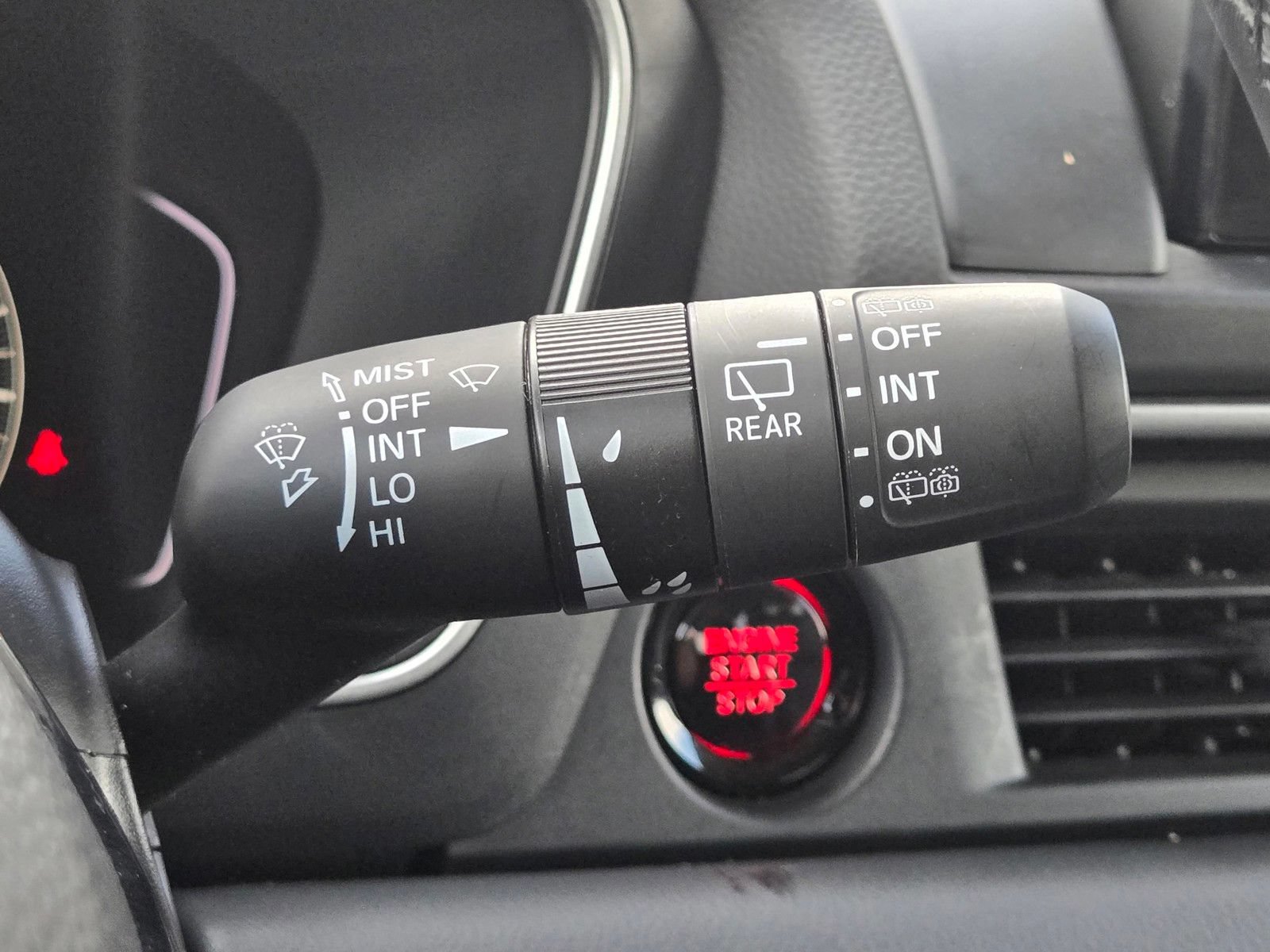 Certified 2025 Honda Pilot Touring image 25