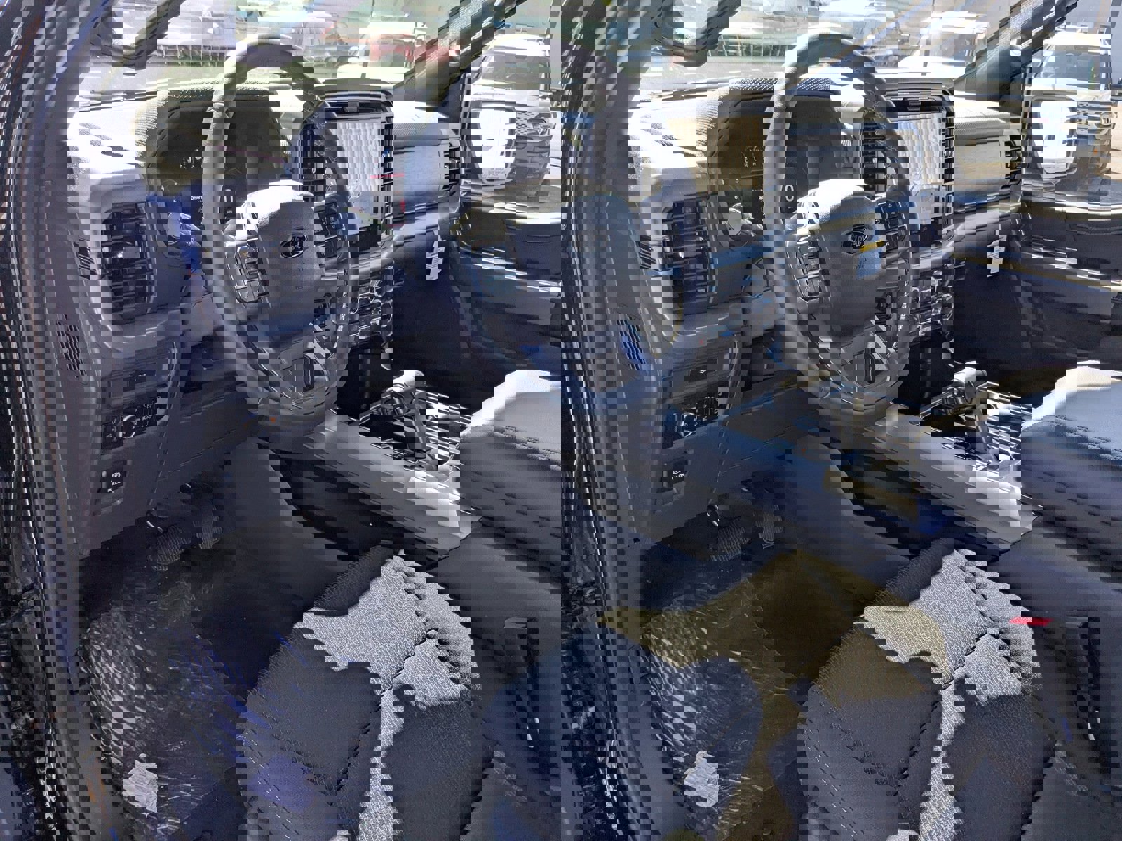 New 2026 Ford F150 XLT w/ Equipment Group 302A MID image 24