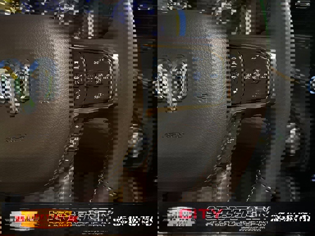 Used 2025 RAM 1500 Limited image 47