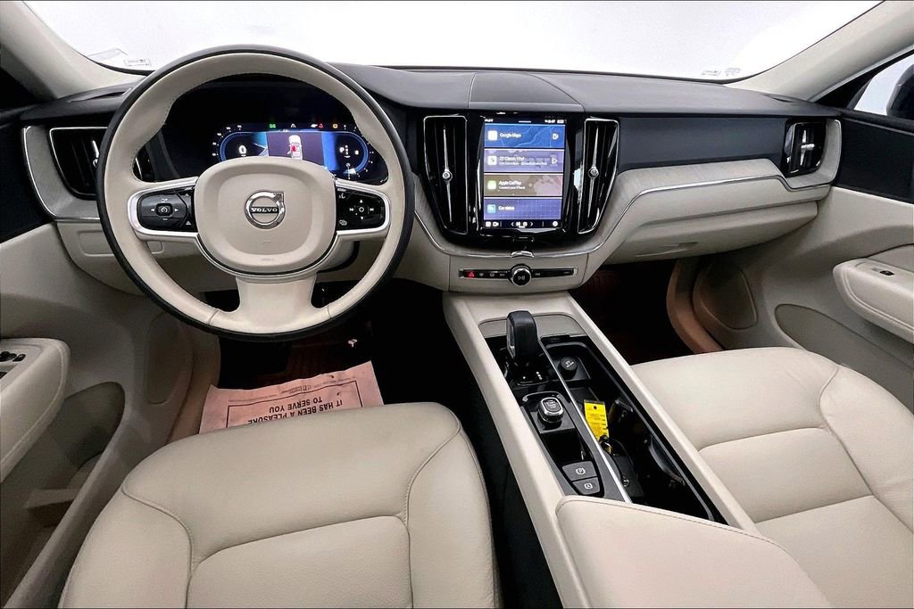 Certified 2023 Volvo XC60 B5 Plus w/ Protection Package Premier image 21