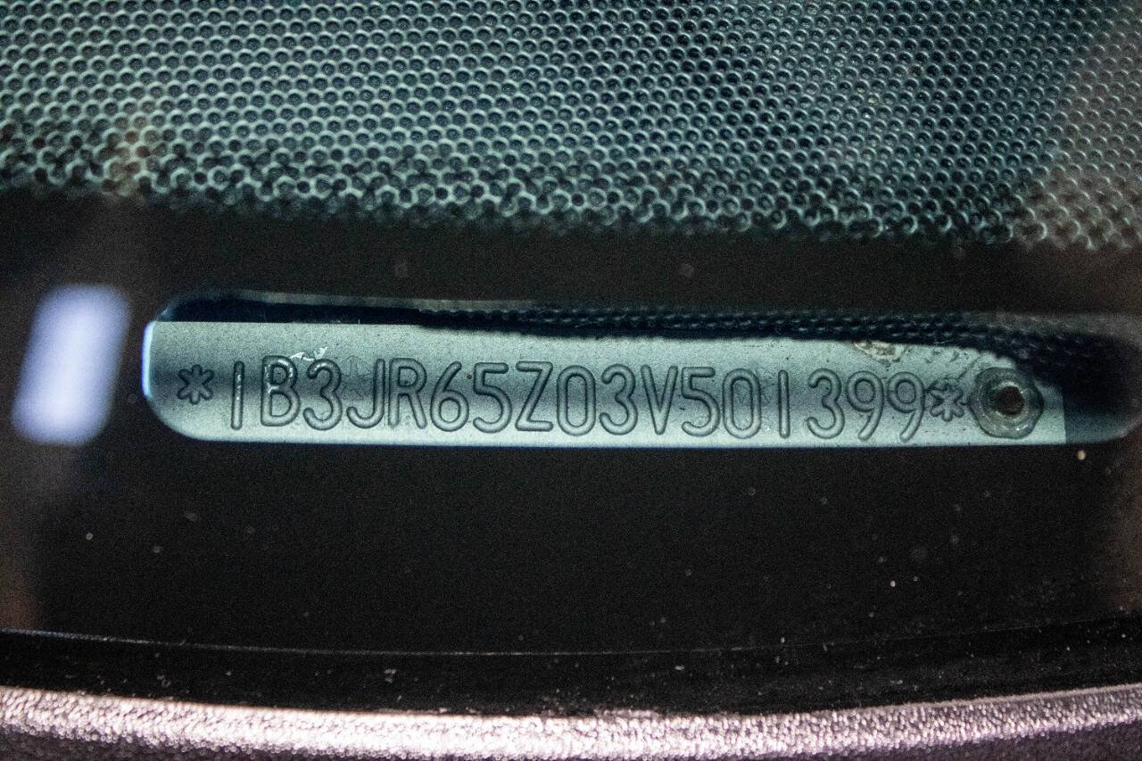 Used 2003 Dodge Viper SRT-10 image 24