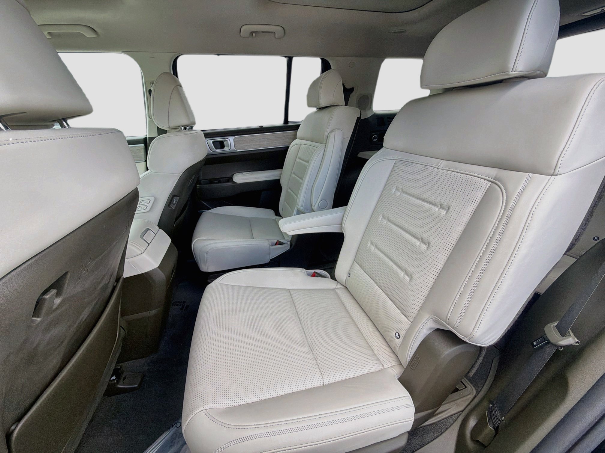 Used 2024 Hyundai Santa Fe Calligraphy AWD/4WD image 23