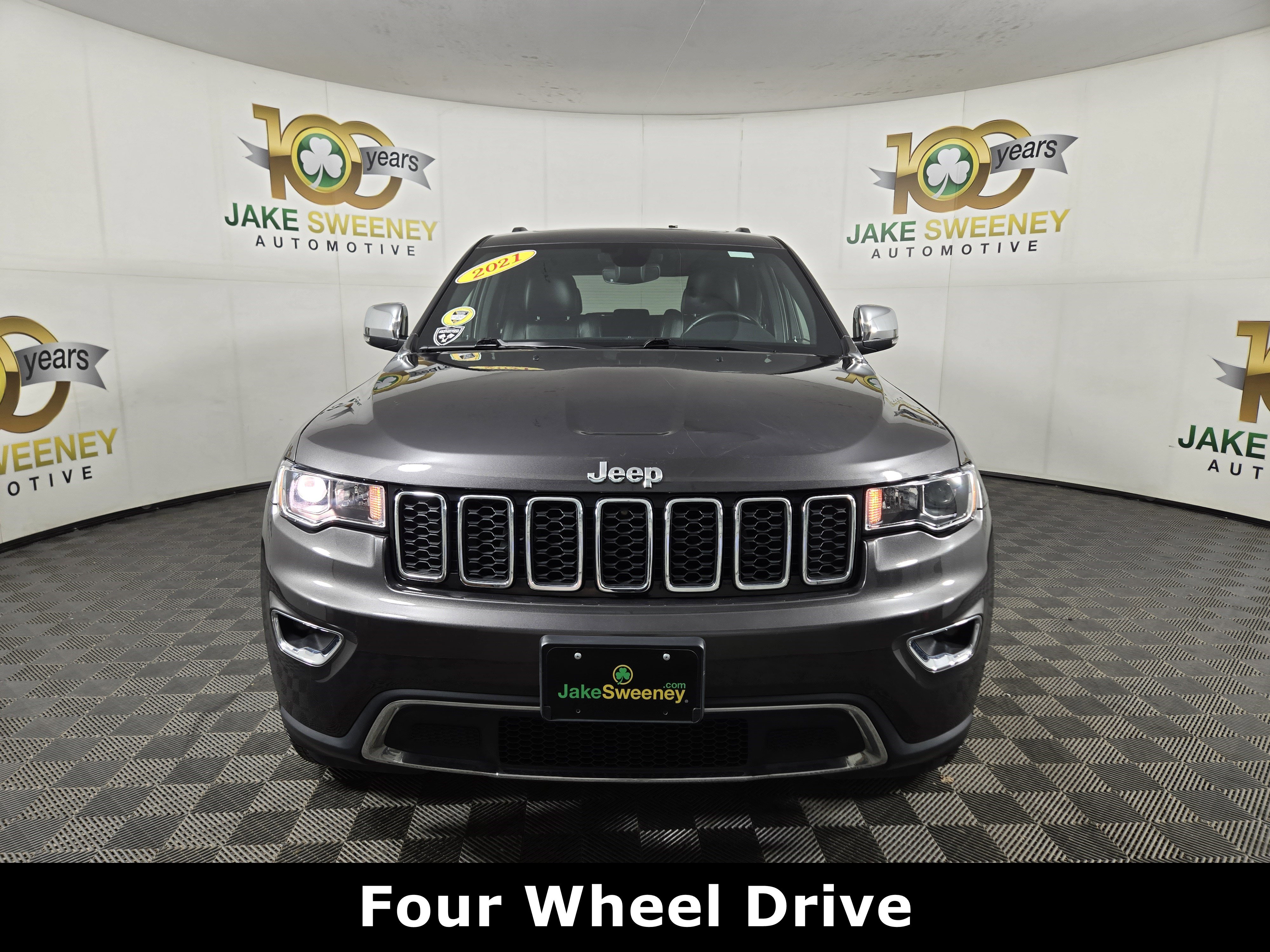 Used 2021 Jeep Grand Cherokee Limited image 2