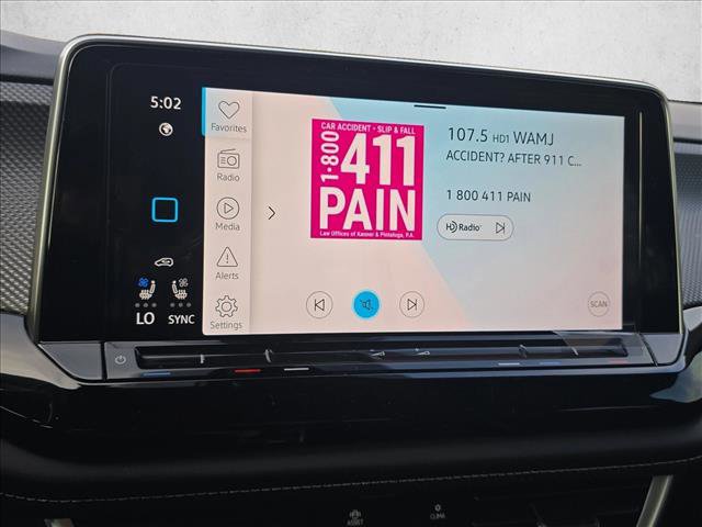 New 2026 Volkswagen Atlas Cross Sport SEL R-Line image 14