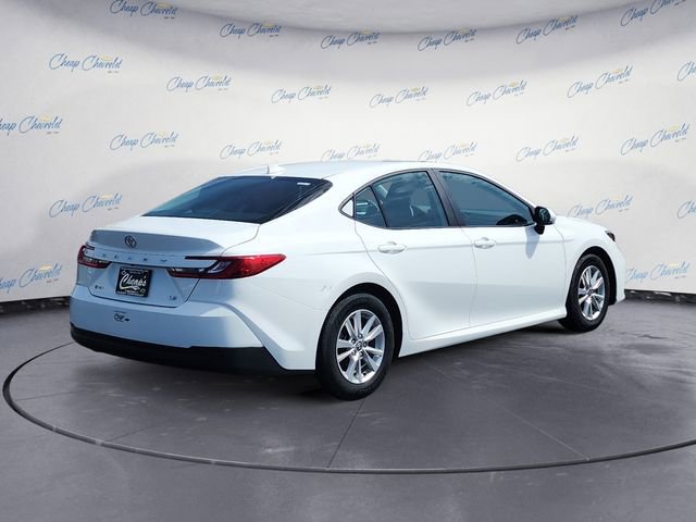 Used 2025 Toyota Camry LE FWD image 5