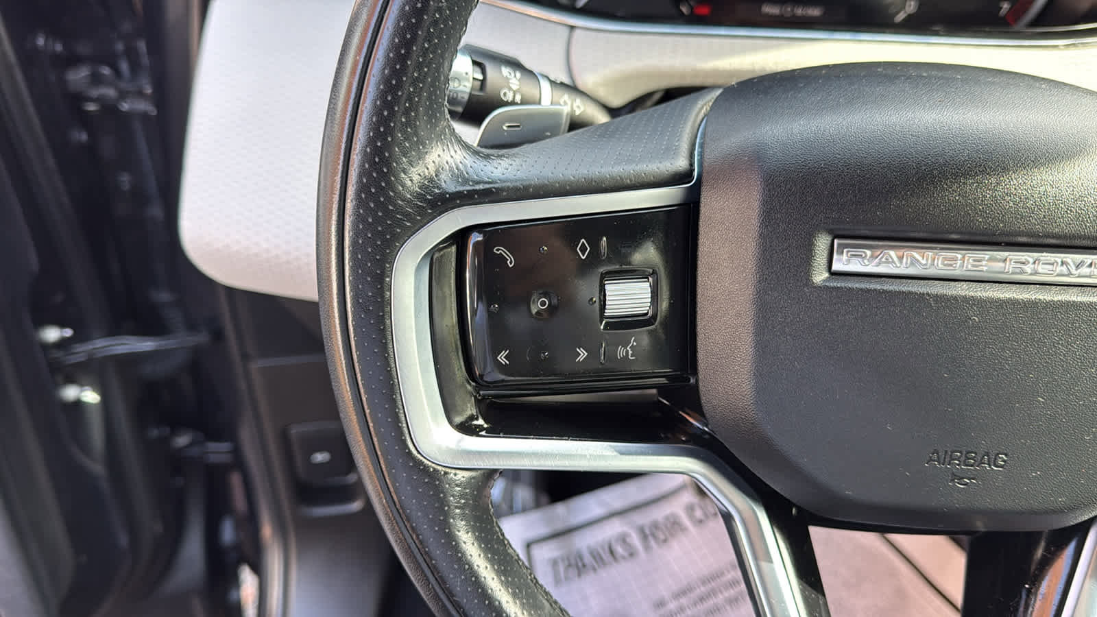 Used 2022 Land Rover Range Rover Evoque R-Dynamic S image 15