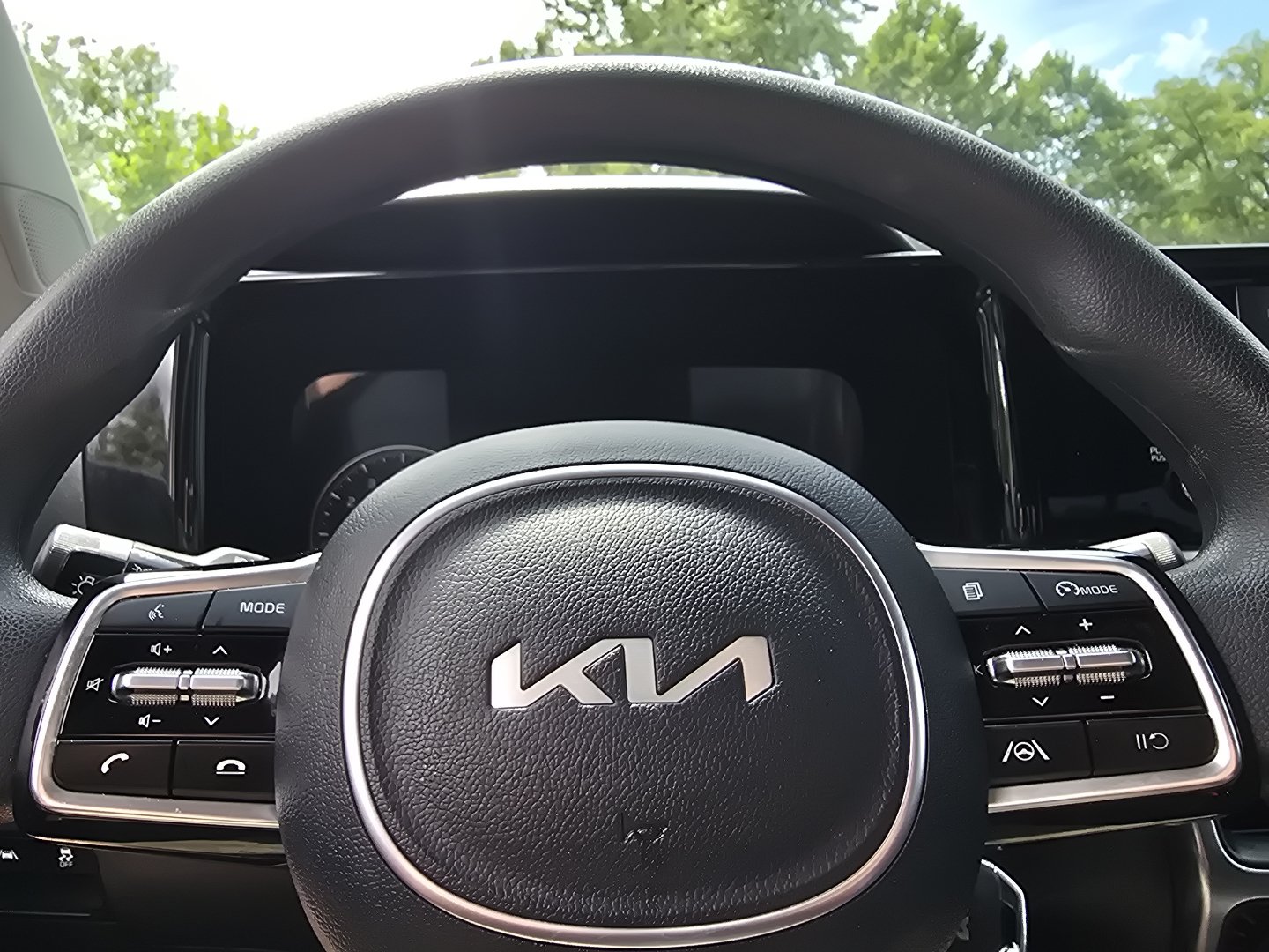 Used 2023 Kia Sorento LX AWD/4WD image 24