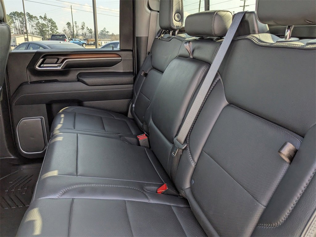 Used 2025 GMC Sierra 2500 Denali w/ Denali Reserve Package image 14