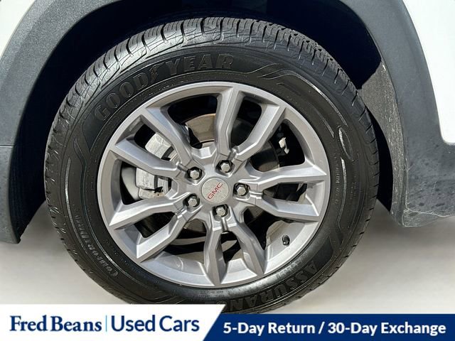 Used 2022 GMC Terrain SLT image 32