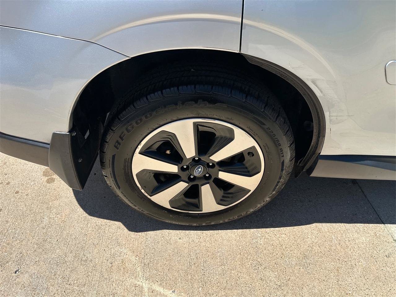 Used 2018 Subaru Forester 2.5i Premium w/ All-Weather Package AWD/4WD image 28