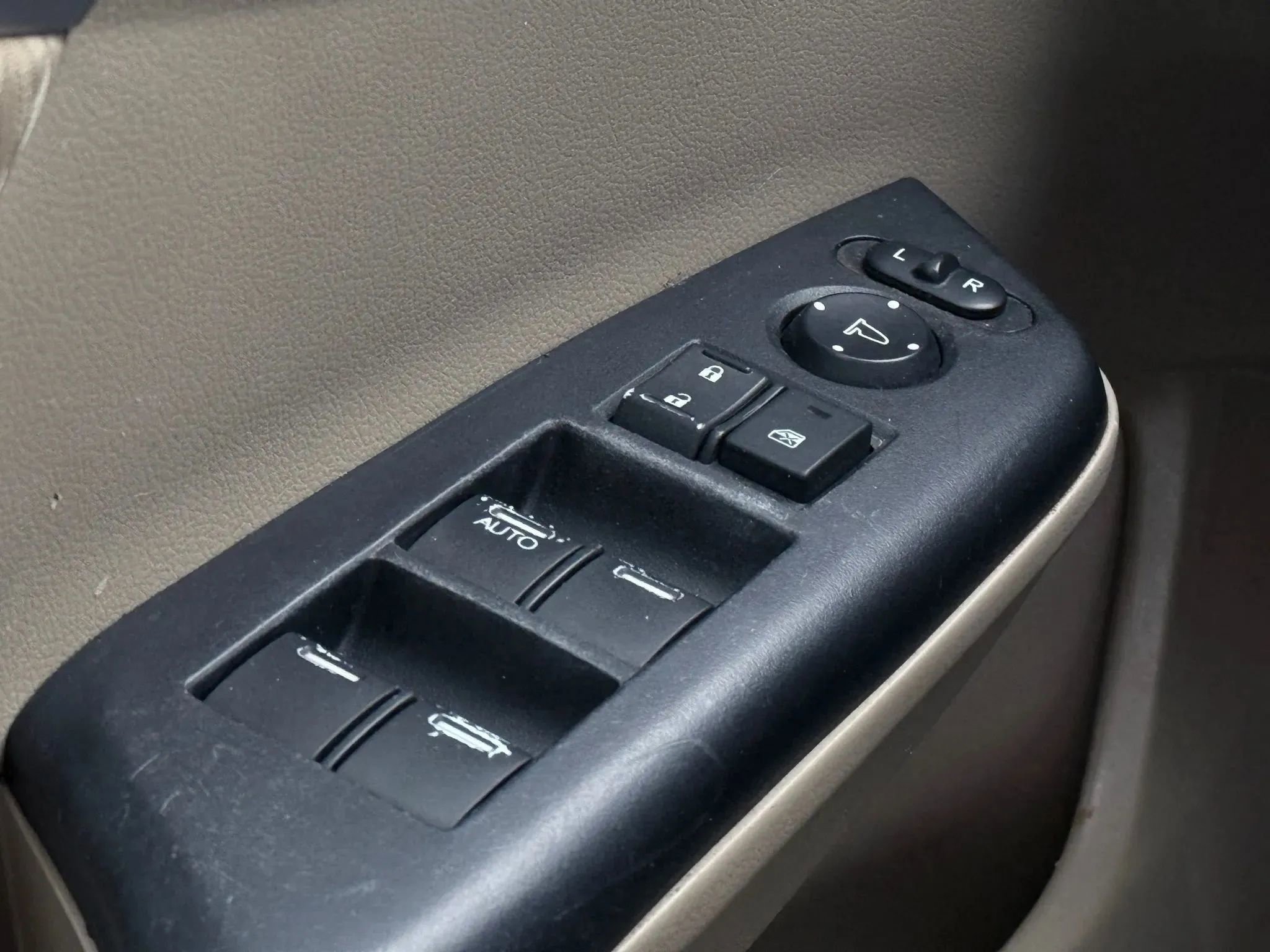 Used 2014 Honda Civic EX image 24