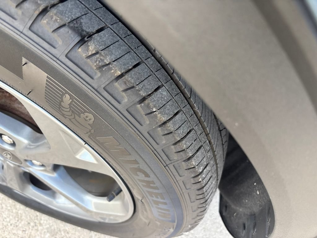 Used 2025 Ford Escape ST-Line w/ Equipment Group 301A FWD image 8