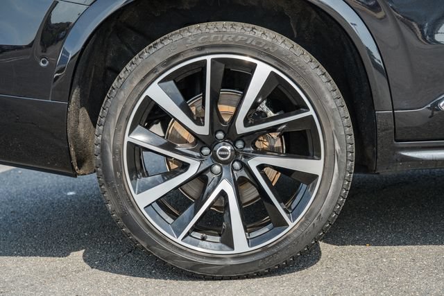 Certified 2023 Volvo XC90 B6 Plus w/ Protection Package Premier AWD/4WD image 19