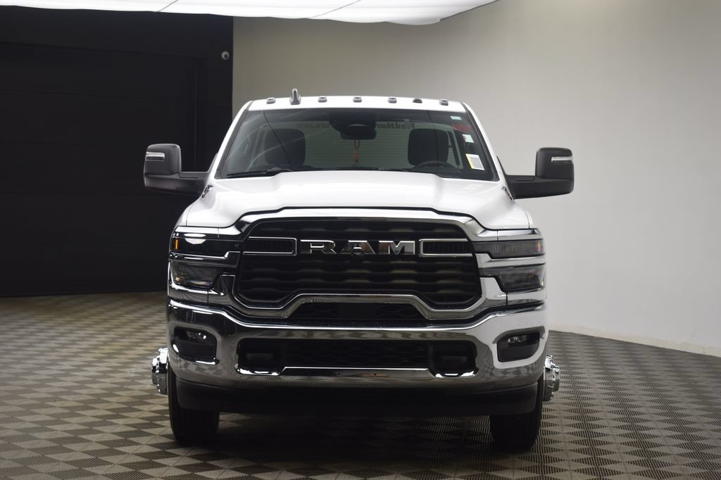 New 2026 RAM 3500 Tradesman w/ Chrome Appearance Group A AWD/4WD video 2