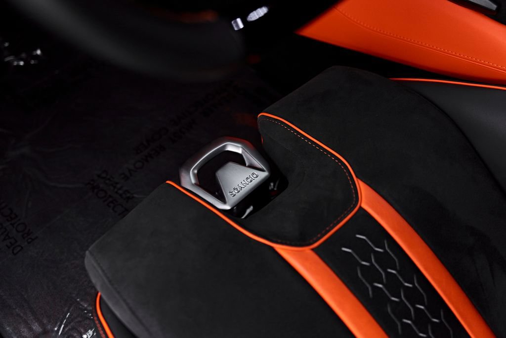 Used 2023 Lamborghini Huracan Tecnica RWD image 49